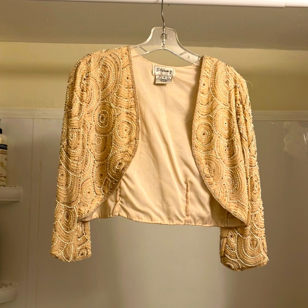 Women Tops, Brand Ste’nay, Color Cream, Size 8.